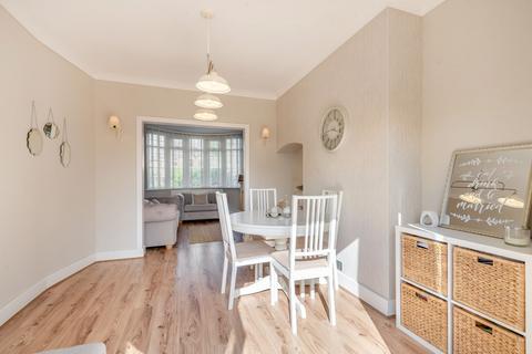 4 Blackburn Avenue, Wolverhampton, WV6 9JN