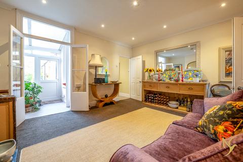 80 Flag Meadow Walk, Worcester, WR1 1QU