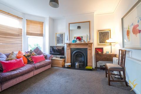 80 Flag Meadow Walk, Worcester, WR1 1QU