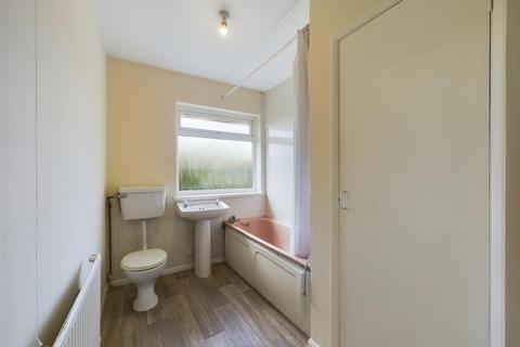 6 Barnfield Close, Braunton, EX33 2HL