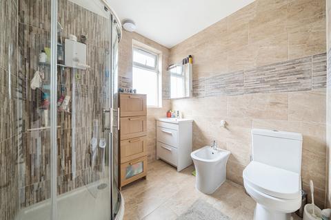 202 Boston Manor Road, Brentford, TW8 9LL