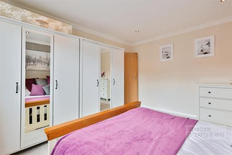 20 Abbots Croft, Whalley, Clitheroe, BB7 9RR
