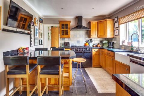 4 bedroom detached house for sale, The Hawthorns, Charvil RG10