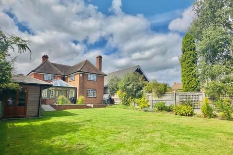 4 bedroom detached house for sale, Oatland, 34 Wantage Road