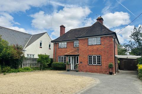 4 bedroom detached house for sale, Oatland, 34 Wantage Road