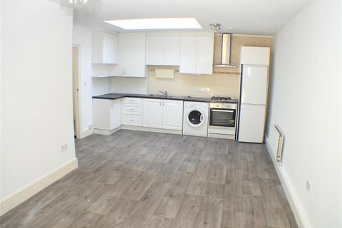 2 bedroom flat to rent, Church Road, Hove