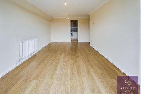 2 bedroom apartment to rent, Ribblesdale Avenue, New Southgate, London