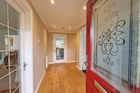 20 Lea Green Drive, Wythall, Birmingham, B47 6HD
