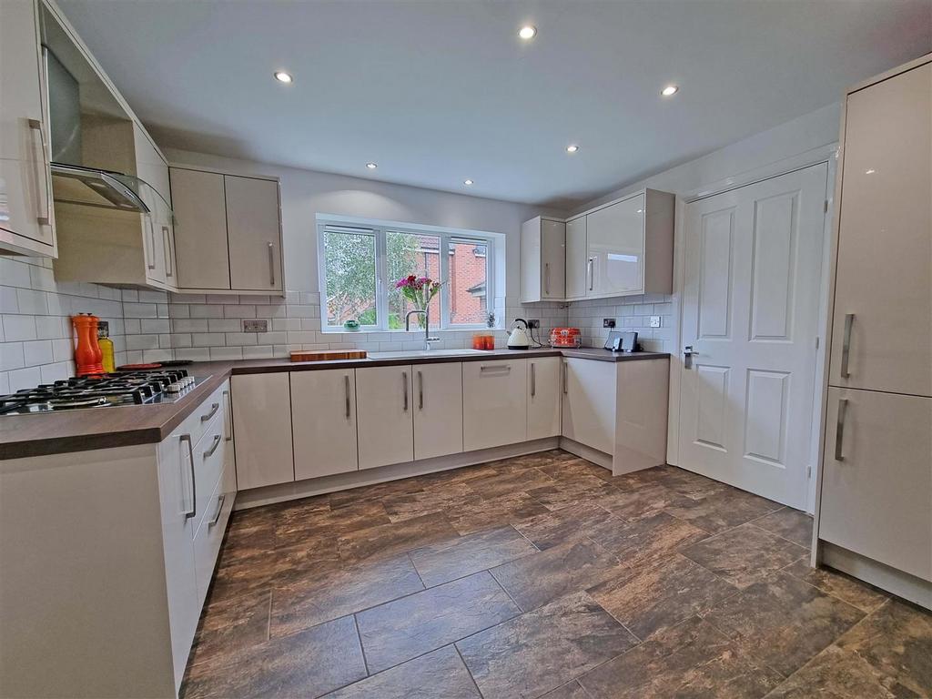 Modern kitchen
