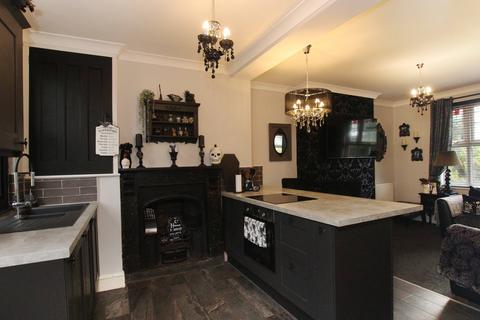 94 Bryn Road, Brynmenyn, Bridgend, CF32 9LU