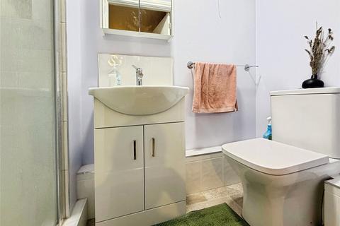 2 bedroom flat to rent, Sanders Place Walsworth Road, Hertfordshire SG4