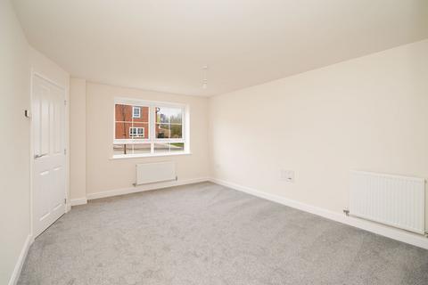 4 bedroom detached house to rent, Colliers Place, Sheffield S25