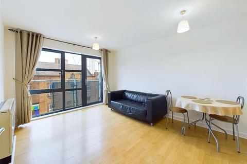 2 bedroom flat to rent, West Point, Trippet Lane, Sheffield