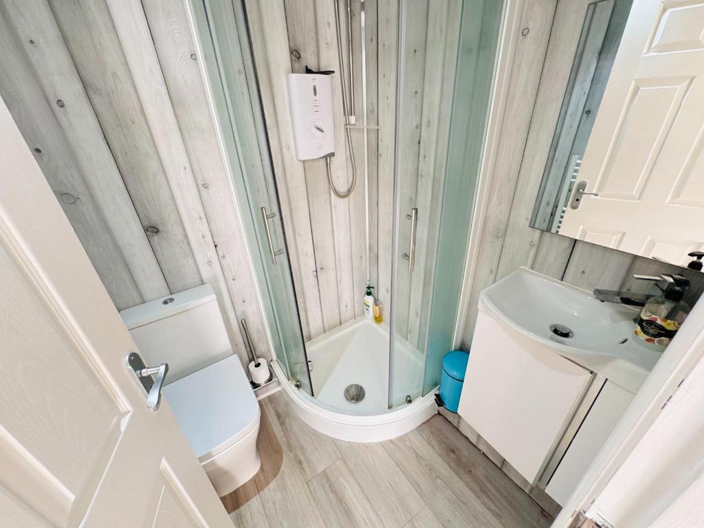 Ground floor shower room