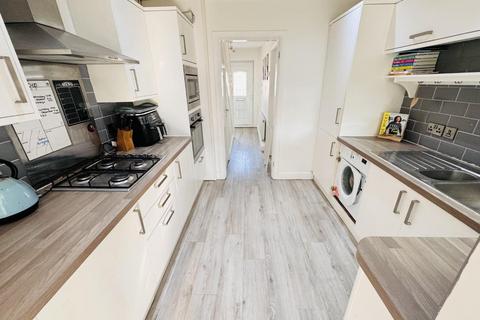 3 Garrick Grove, Hartlepool, TS25 4JE