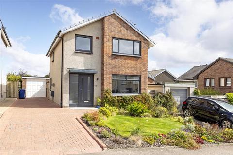15 Maccormick Terrace, Penicuik, EH26 0JX