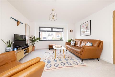 15 Maccormick Terrace, Penicuik, EH26 0JX