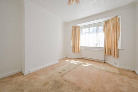 2 bedroom maisonette for sale, Abbots Park, Tulse Hill, London, SW2