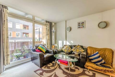 1 bedroom flat for sale, Moore House, Canary Wharf, London, E14