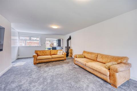 3 bedroom detached house for sale, Lochview Place, Hogganfield, Glasgow