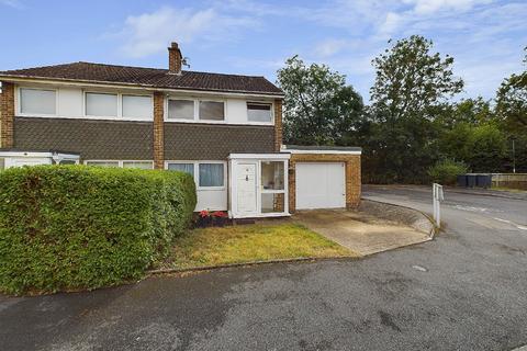 4 bedroom semi-detached house for sale, Forstal Close, Bromley BR2