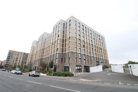 2 bedroom apartment for sale, Chevette Court, Kimpton Road, Luton, Bedfordshire, LU2 0GS