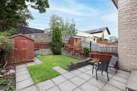 3 bedroom end of terrace house for sale, Raeburn Park, Perth