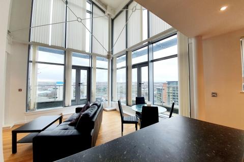 2 bedroom penthouse to rent, Gotts Road, Leeds LS12