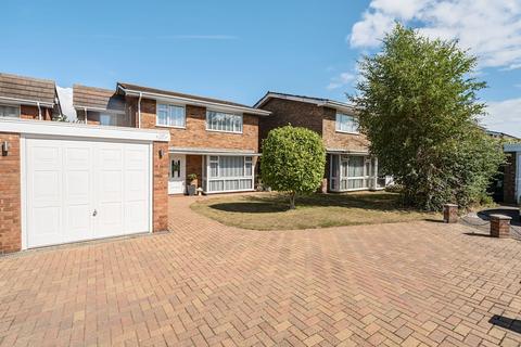 4 bedroom detached house for sale, Raphael Drive, Shoeburyness, SS3