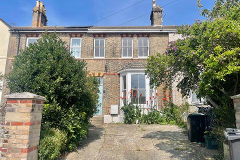 4 bedroom terraced house for sale, Hanover Road, Weymouth