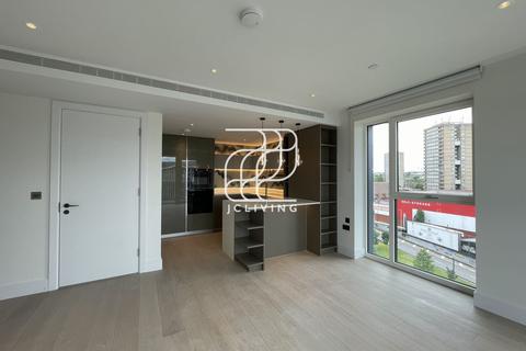 2 bedroom flat to rent, Cascade Way, W12 7SR