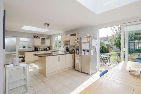 5 bedroom semi-detached house for sale, West Barnes Lane, New Malden KT3