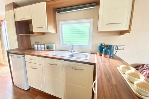 2 bedroom static caravan for sale, Stratheck Holiday Park