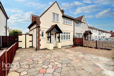 3 bedroom semi-detached house for sale, Westmead Road, Sutton