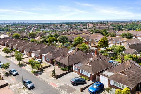 3 bedroom detached bungalow for sale, Woodland Avenue, Hove BN3