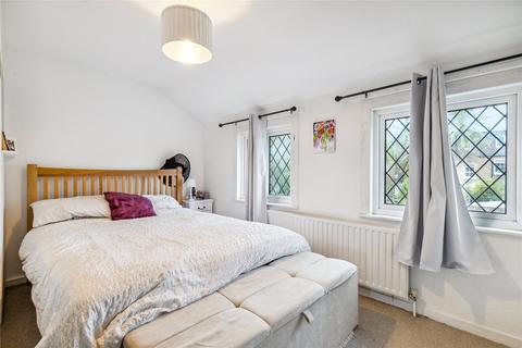 2 bedroom terraced house to rent, Victoria Cottages, Richmond, TW9