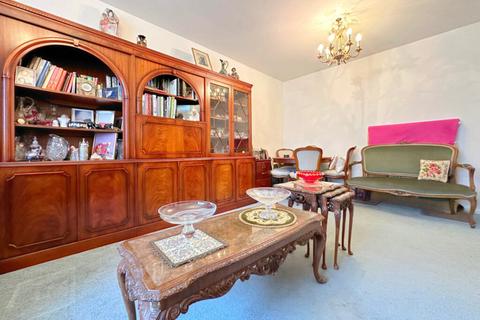 1 bedroom flat for sale, Temple Fortune, Golders Green NW11