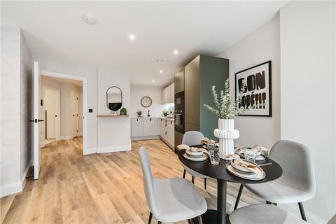 2 bedroom apartment for sale, Tweedy Road, Bromley