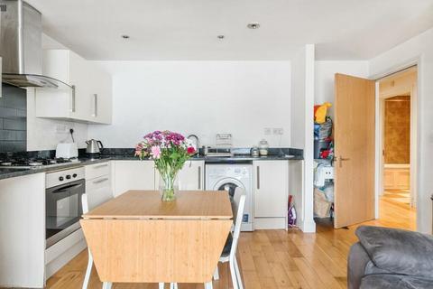 2 bedroom flat for sale, Dartmouth Road, London, SE26