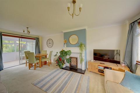 3 bedroom semi-detached house for sale, Hales Park, Bewdley