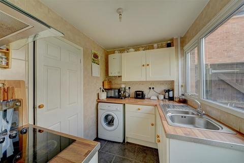 3 bedroom semi-detached house for sale, Hales Park, Bewdley