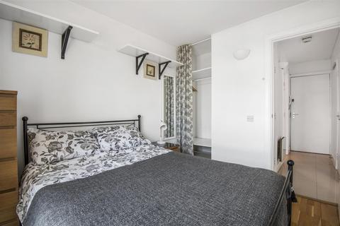 1 bedroom apartment for sale, Park East Building, Fairfield Road, Bow Quarter, Bow, London, E3