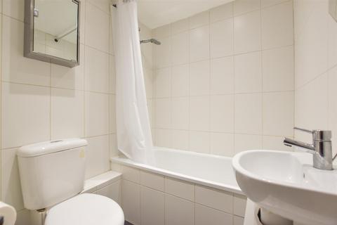 5 Ferry Lane, Wouldham, Rochester, ME1 3UU