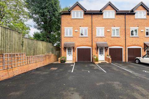 3 bedroom townhouse for sale, Tudor Court, Off School Lane, Henley in Arden, B95