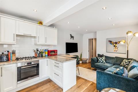 2 bedroom apartment for sale, Kathleen Road, SW11