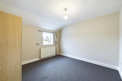 2 bedroom flat to rent, Hoe Street, Walthamstow, London E17