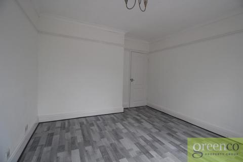 2 bedroom terraced house to rent, Lewis Street, Salford M30