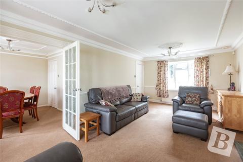 4 bedroom detached house for sale, Elham Drive, Pitsea, Basildon, Essex, SS13