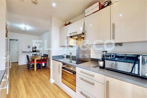 2 bedroom apartment for sale, Hatton Road, Wembley, HA0