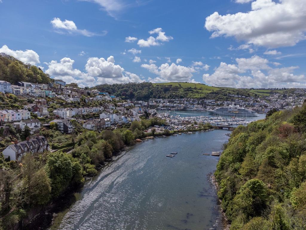 Apt 2 Castella View Kingswear